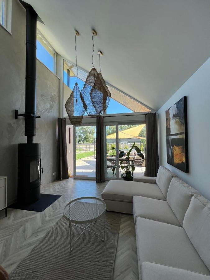 Beige Villa Balatonkenese Zewnętrze zdjęcie